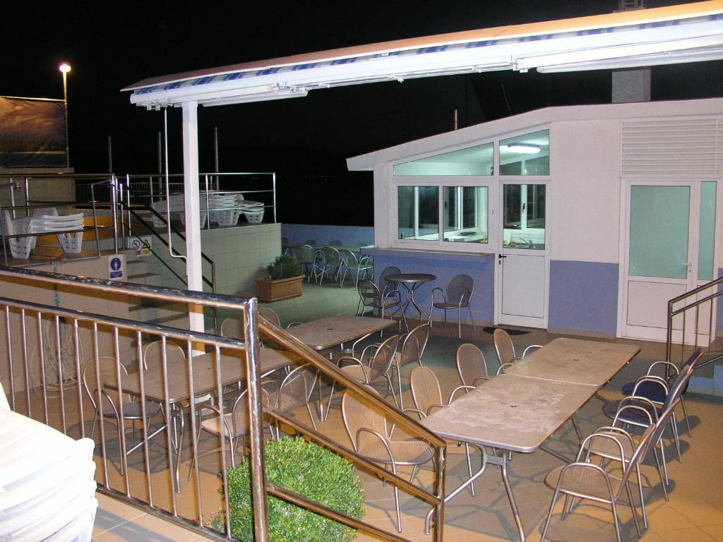 Aparthotel Pecic Gradac  Luaran gambar