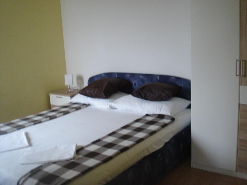 Aparthotel Pecic Gradac  Luaran gambar