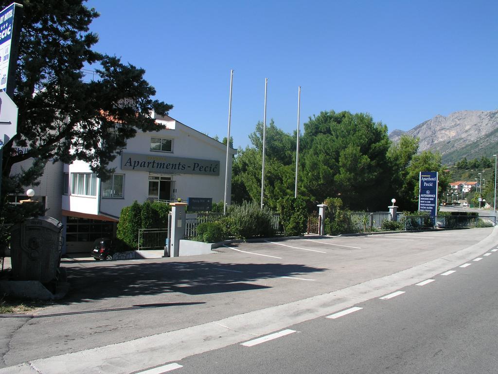 Aparthotel Pecic Gradac  Luaran gambar